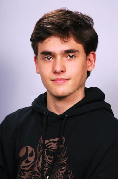 629B7D5F-D996-4FBA-92AE-86EE749B0707 - Ulysse oliveira baptista.png